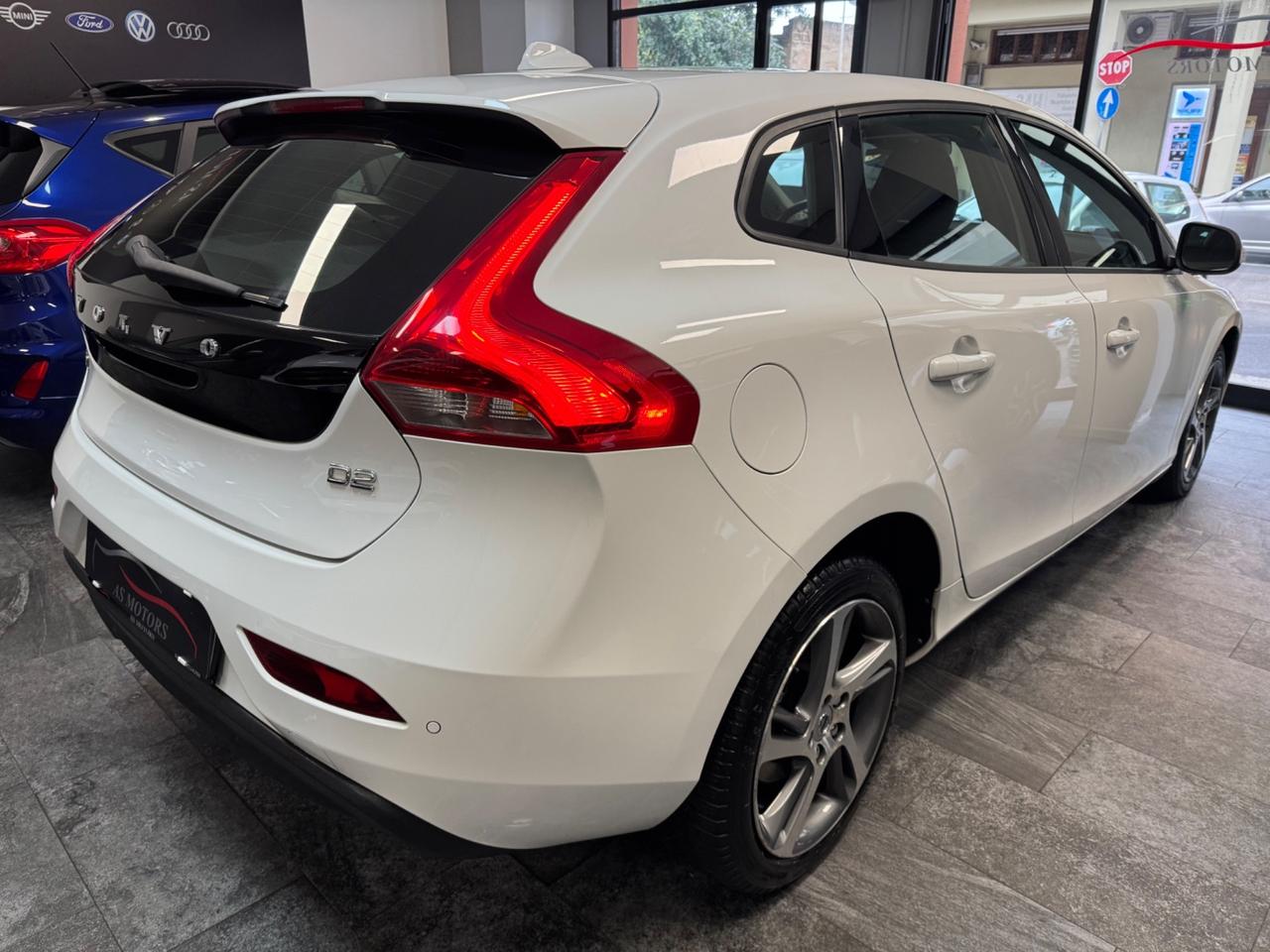 Volvo V40 2.0 120 CV D2 FINANZIABILE