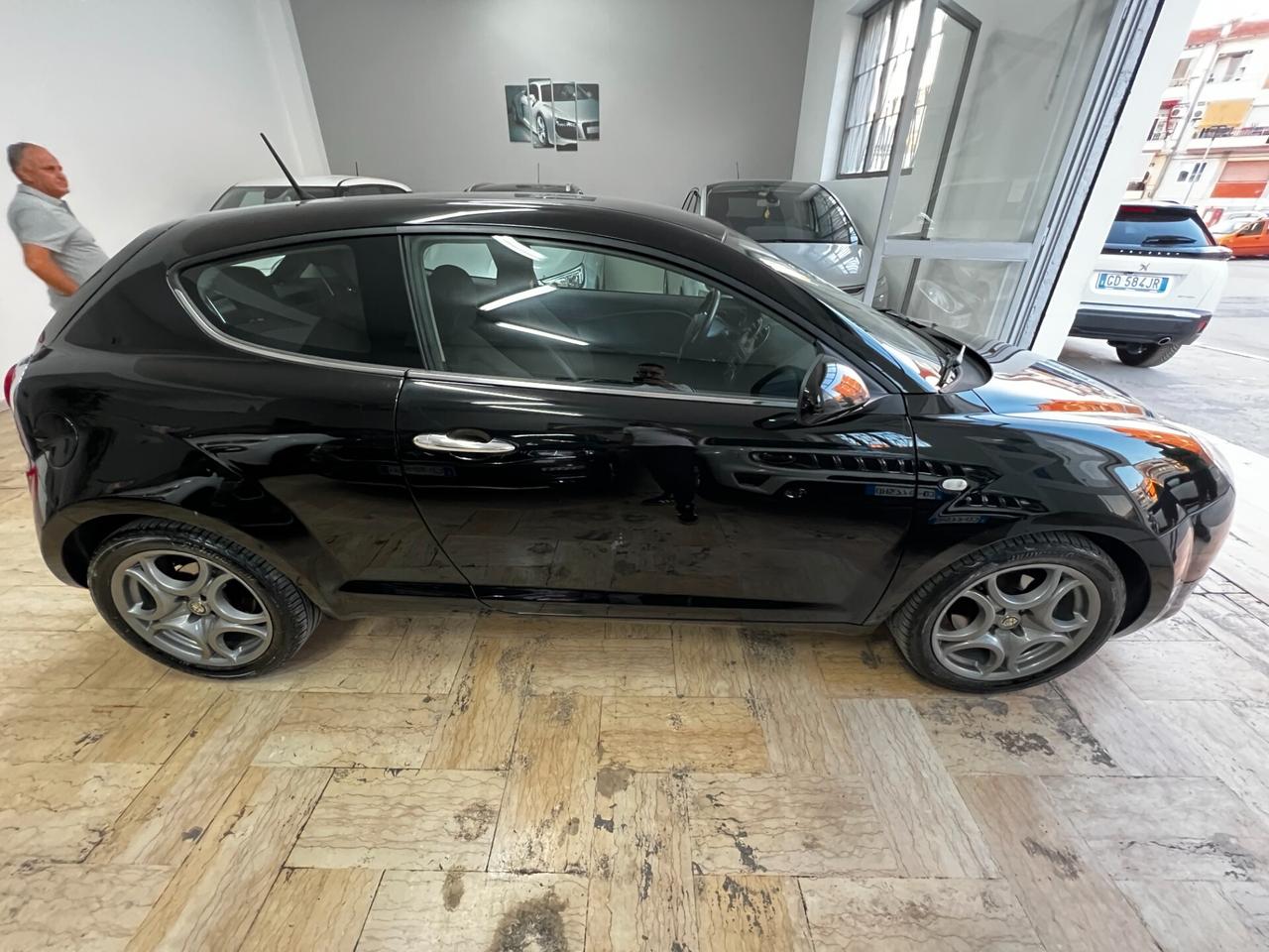 Alfa Romeo MiTo 1.3 JTDm-2 95 CV S&S Distinctive Sport Pack