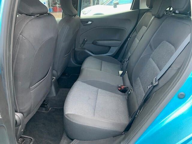 Renault Clio Hybrid E-Tech 140 CV Zen NEOPATENTATI