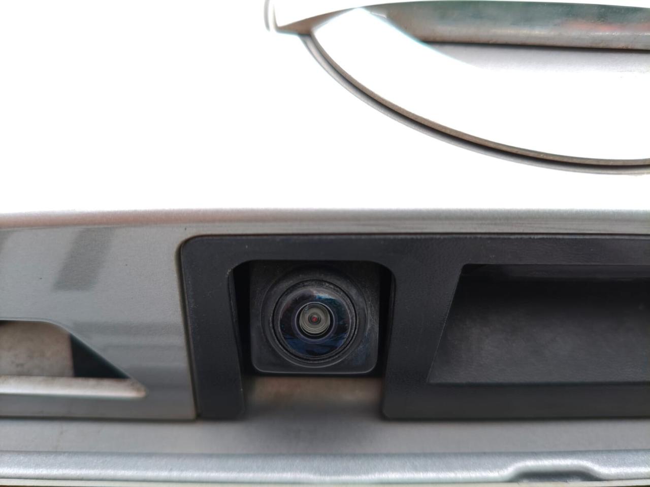 Nissan Juke 1.0 DIG-T 114 CV N-Connecta