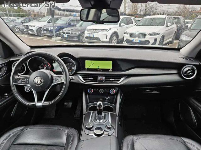 ALFA ROMEO Stelvio 2.2 t 210cv AT8 Q4 Executive - 20" - FK565XX
