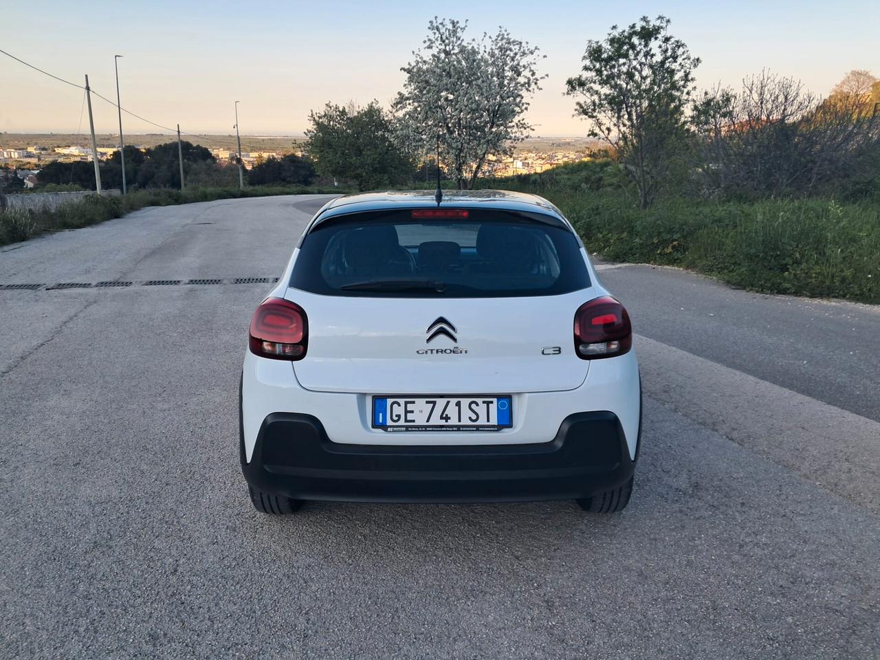 Citroen C3 BlueHDi 100 S&S Shine Pack (IVA ESPOSTA)