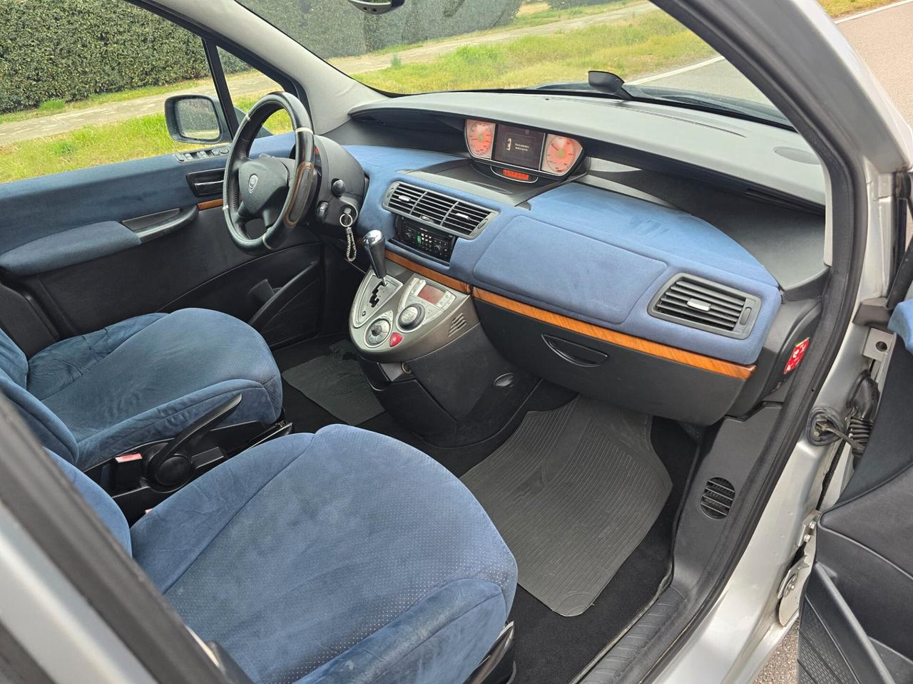 LANCIA PHEDRA 2.2 PLATINO 7 POSTI AUTOMATICO