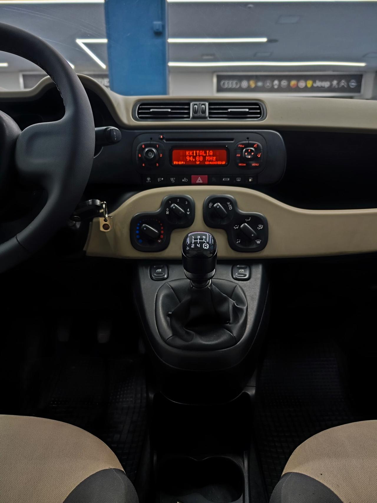Fiat Panda 1.2 70cv GPL Lounge UNICO PROPRIETARIO