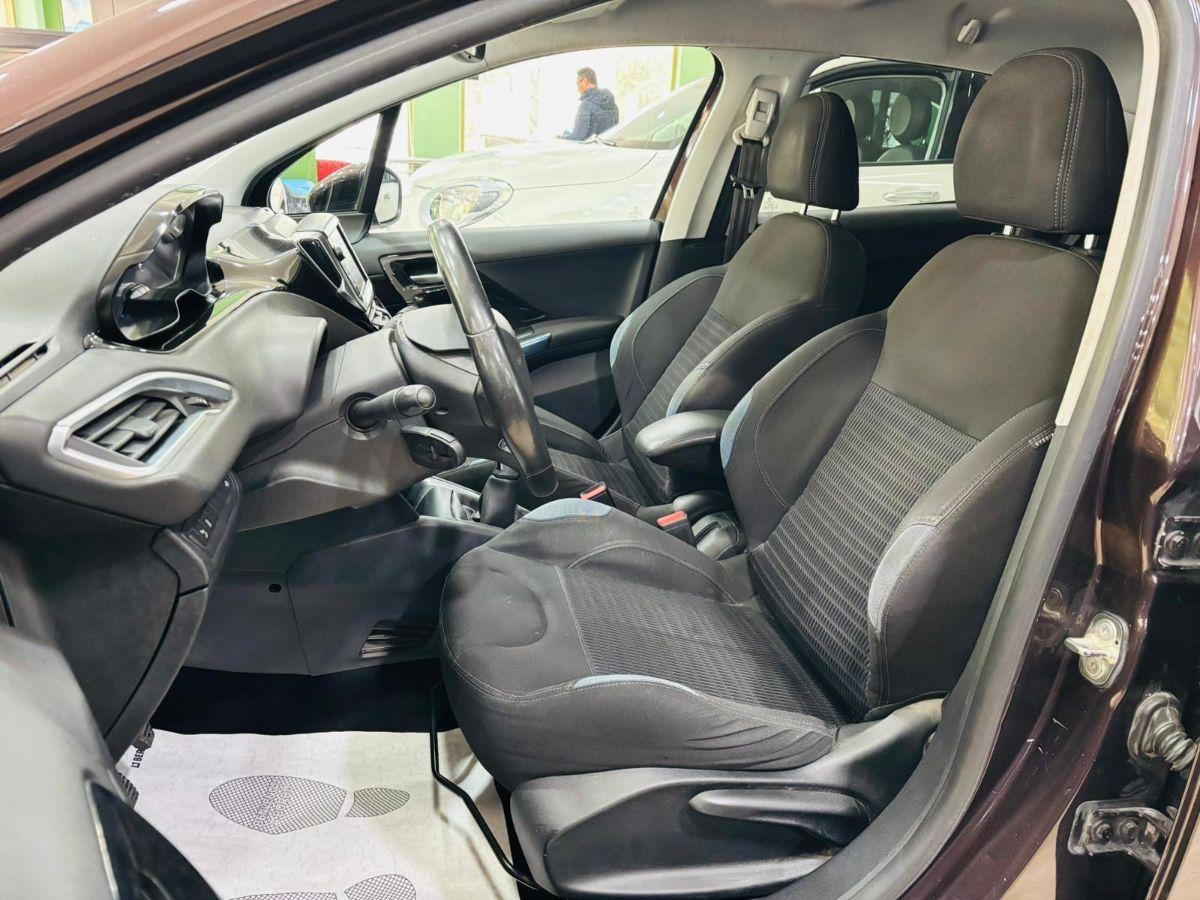 Peugeot 208 1.6 VTi 120 cv 5p. Allure Navi