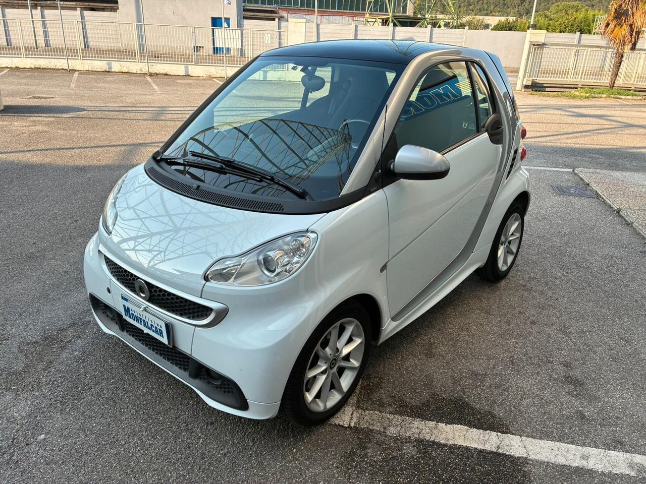 Smart ForTwo 1000 52 kW coupé passion