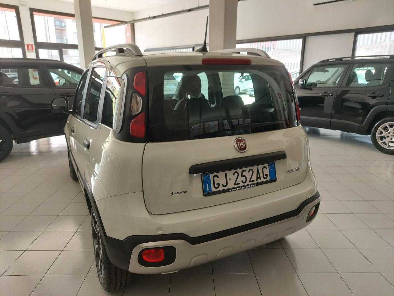 Fiat Panda City Cross Panda 1.0 firefly hybrid City Cross s&s 70cv 5p.ti