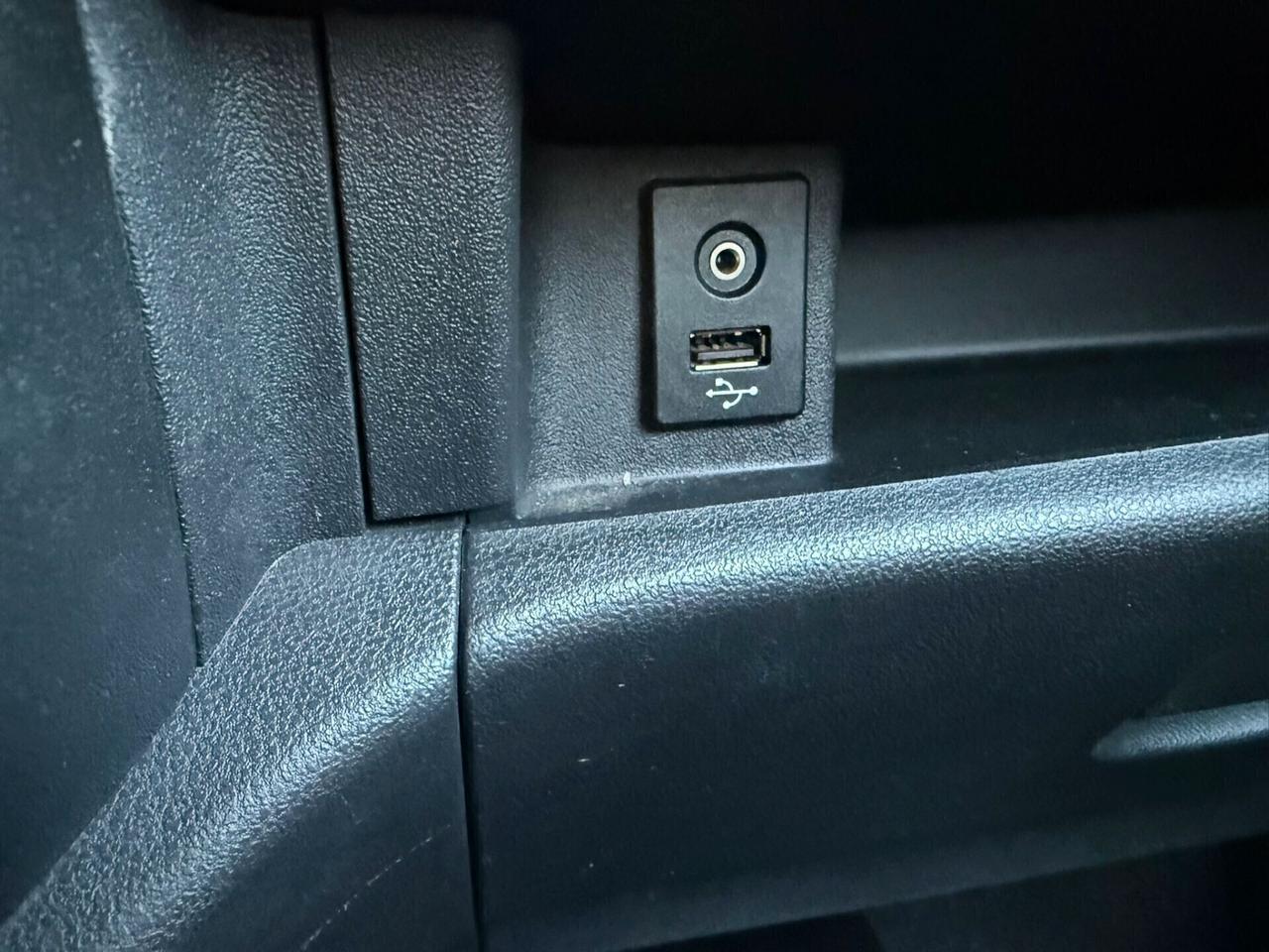 Nissan Micra 1.2 unico-pr 70.000 KM