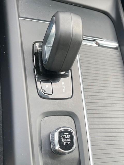 Volvo V60 B4 (d) Geartronic Momentum Business