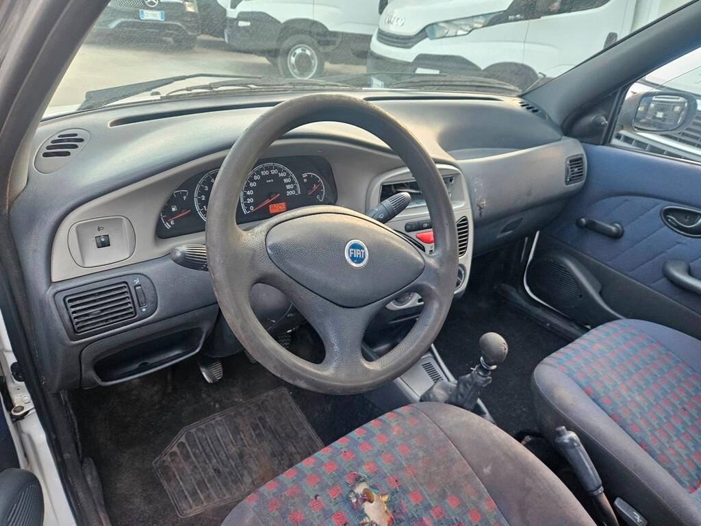 FIAT STRADA 1.9 JTD PICK-UP-2006
