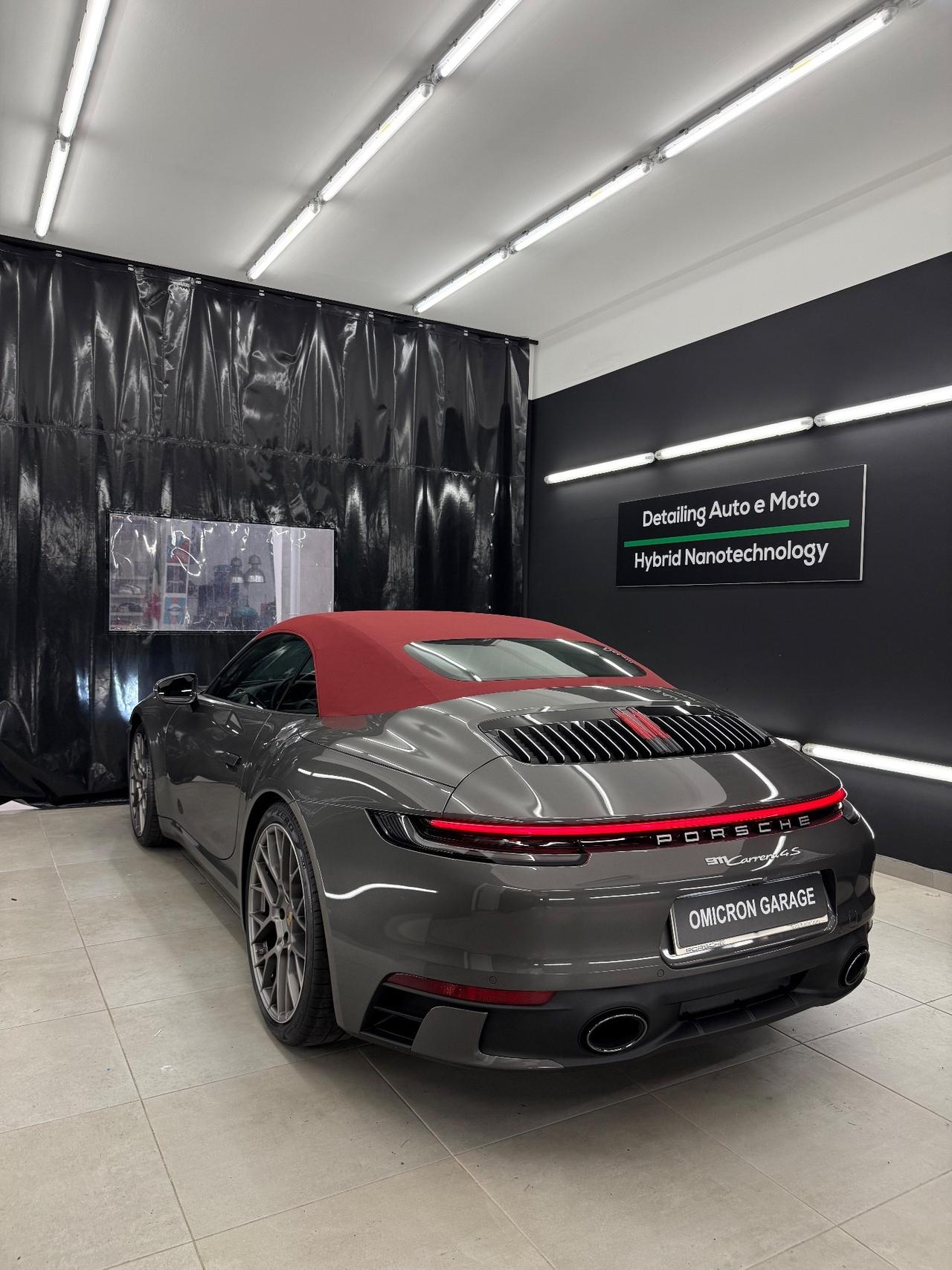 Porsche 911 992 Carrera 4S Cabriolet