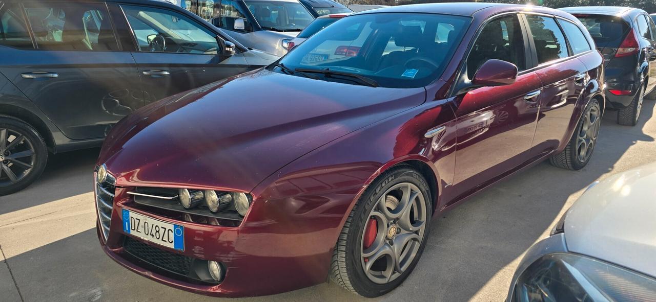 Alfa Romeo 159 J.t.s 2.2 Sportwagon plus cavalli 185 136kw