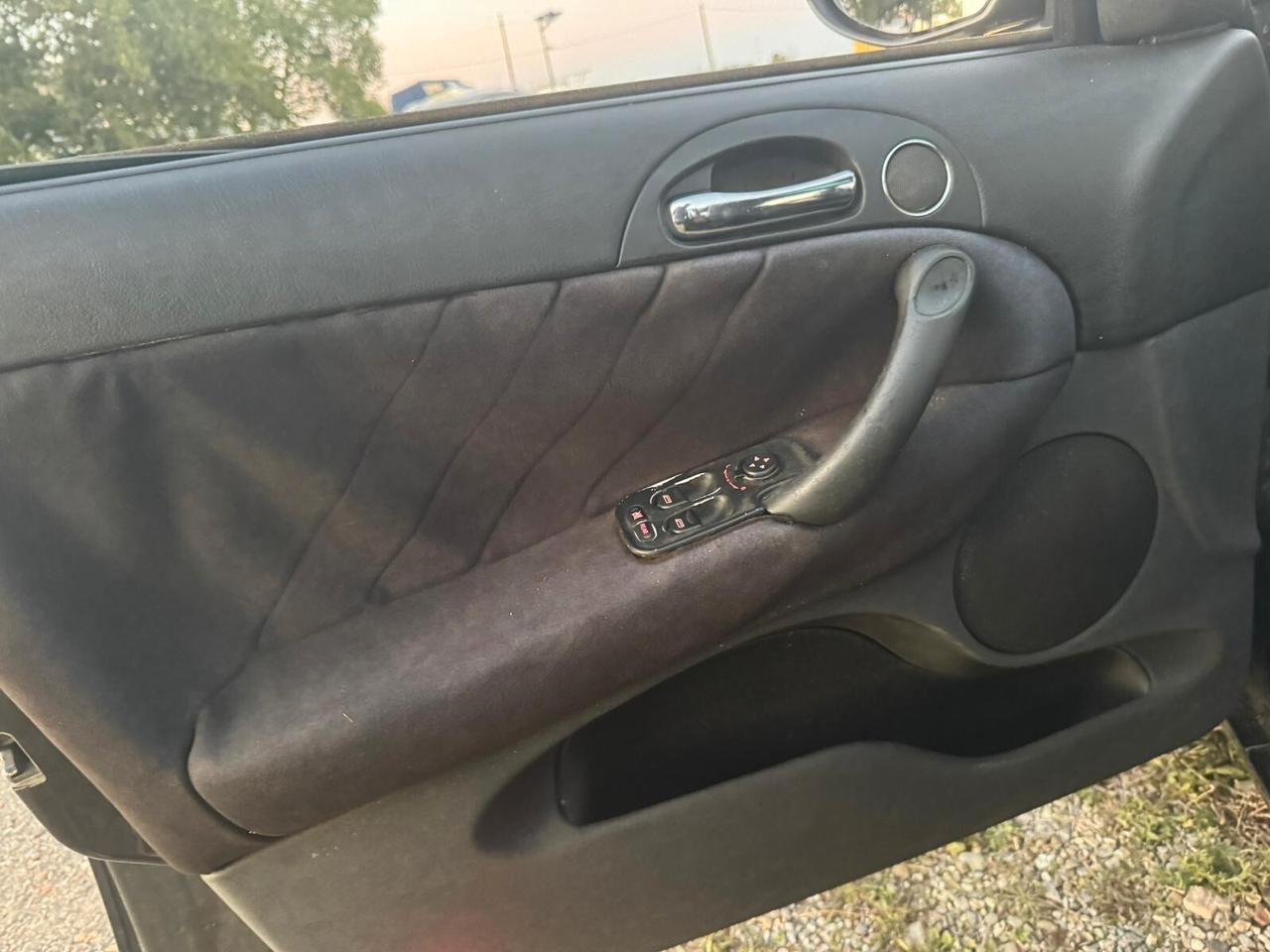 Alfa Romeo 147 1.6 Benz 5 porte SOLO 119.000 KM