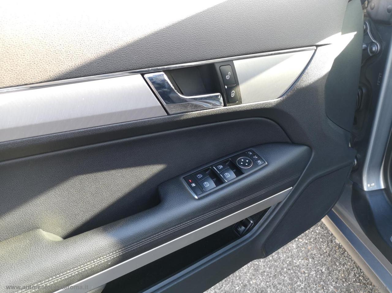 MERCEDES-BENZ E 220 CDI Cabrio BlueEFF. Avantgarde PROMO WEB