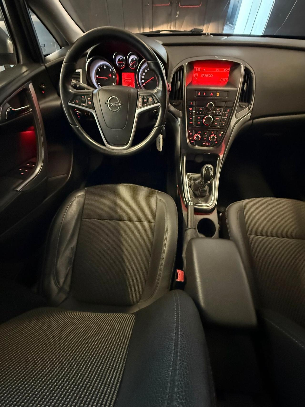 Opel Astra 1.7 CDTI 130CV Sports Tourer Cosmo