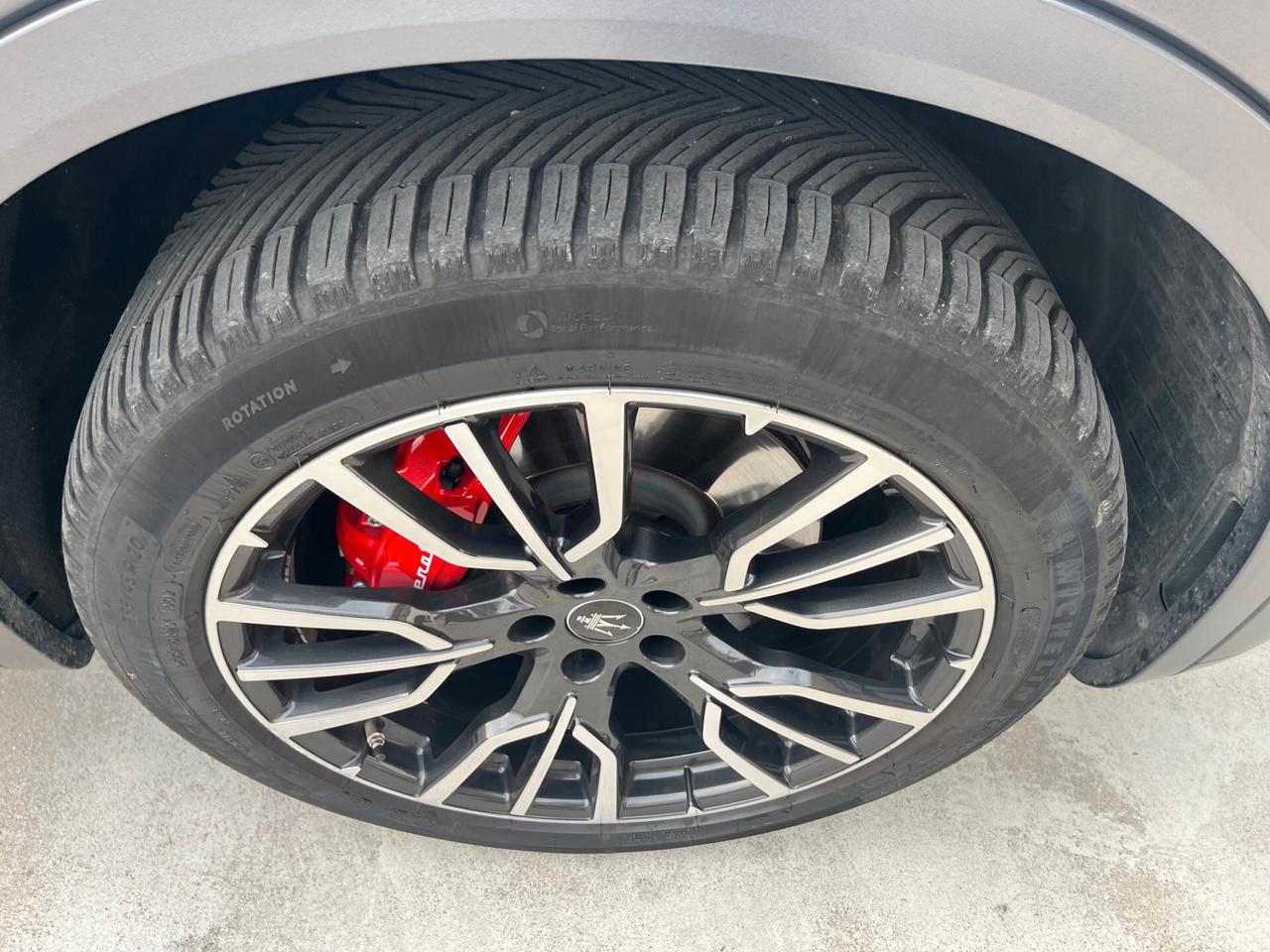 Maserati Grecale MHEV 300 CV AWD GT