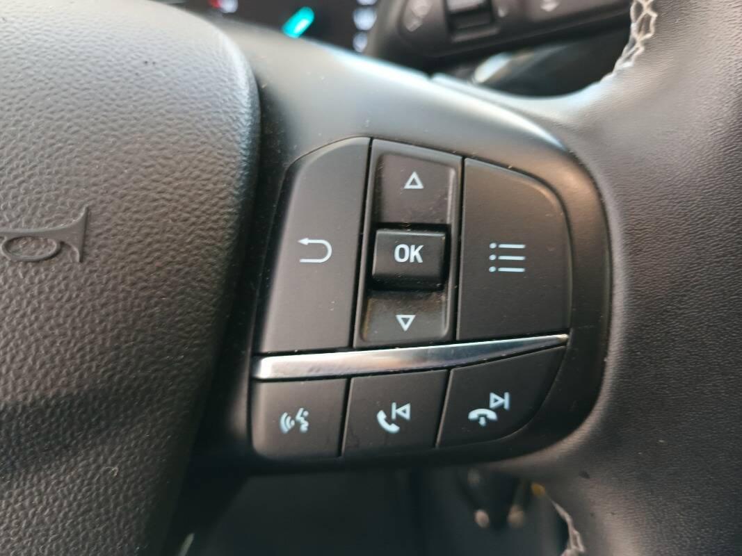 Ford Fiesta 125 cv Ibrida Titanium-GANCIO TRAINO