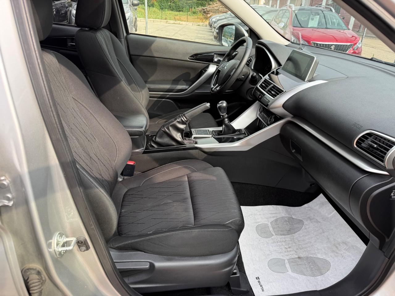 Mitsubishi Eclipse Cross 1.5 turbo 2WD Instyle SDA