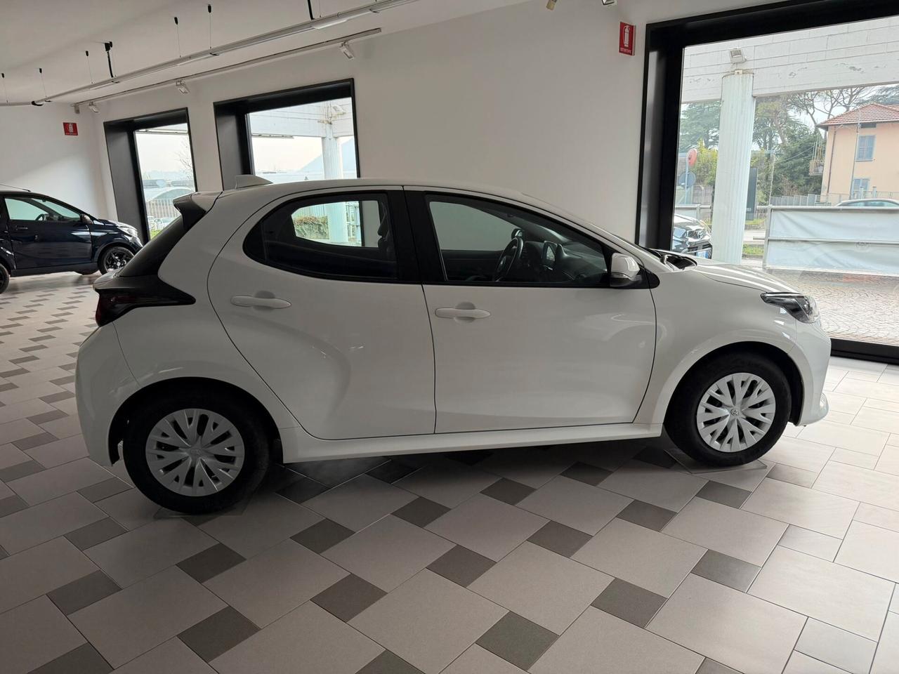 Toyota Yaris 1.5 Hybrid 5 porte Active