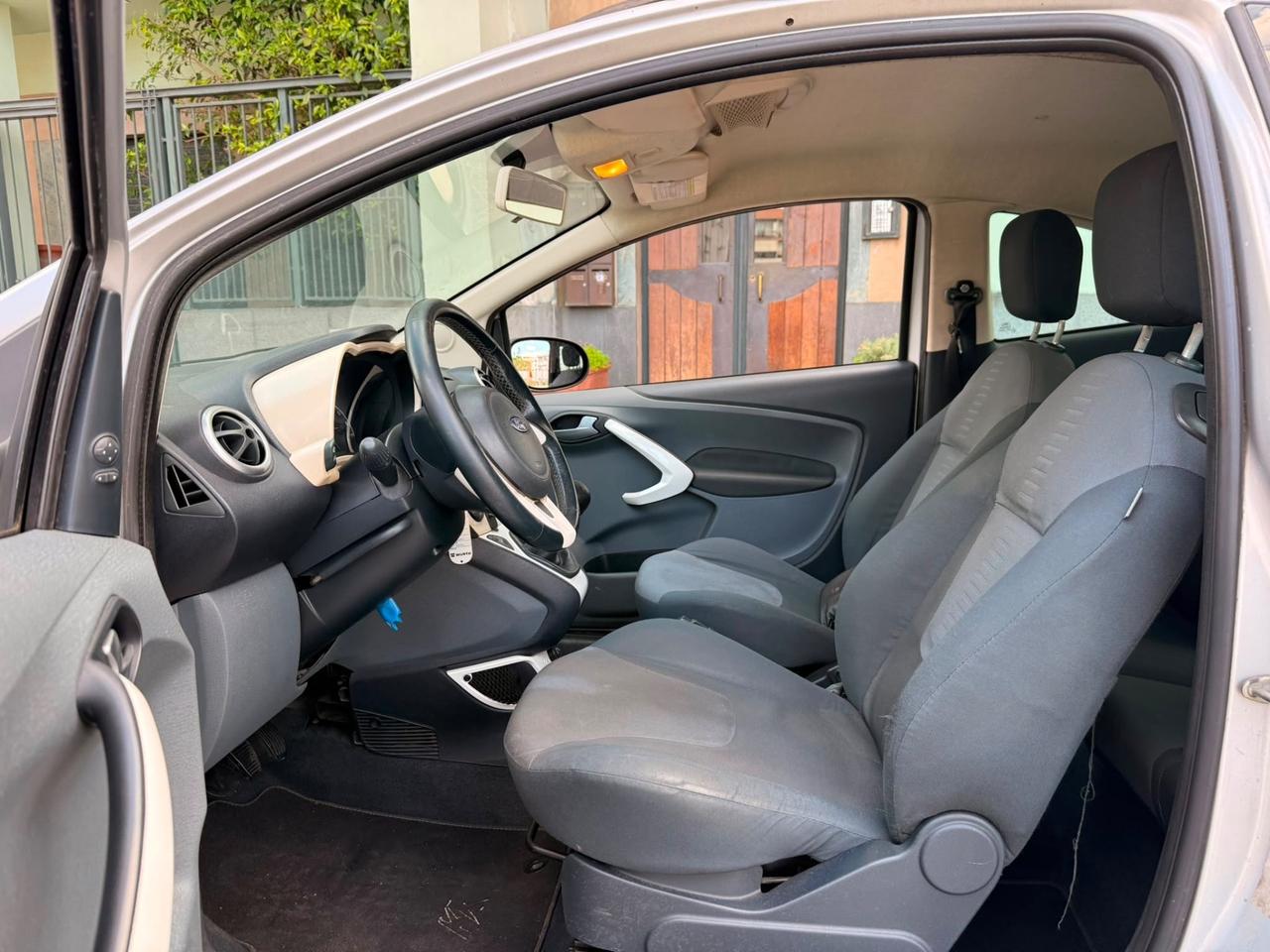 Ford Ka Ka+ 1.2 8V 69CV Titanium Business