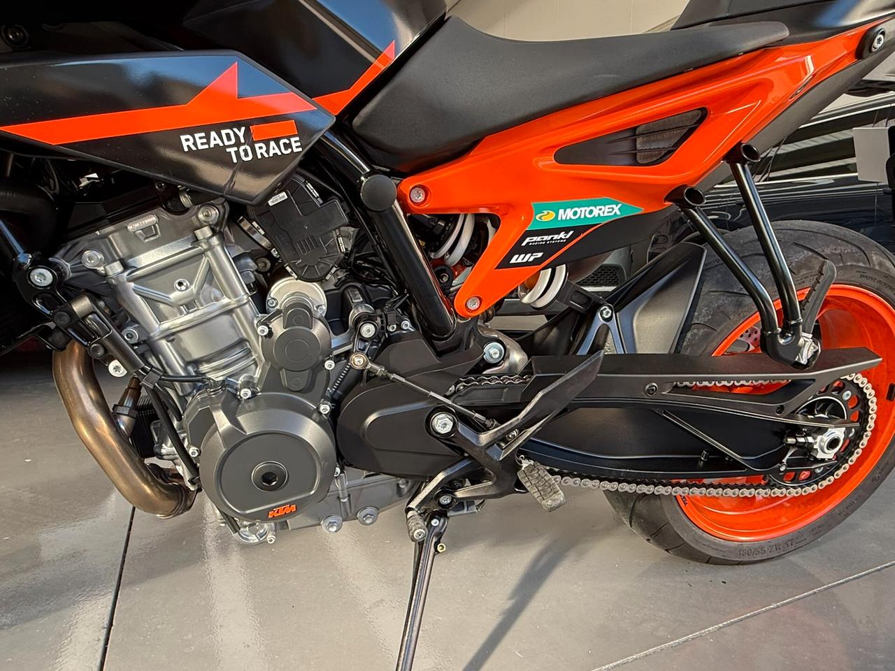 Ktm 890 Duke GP SPECIALE