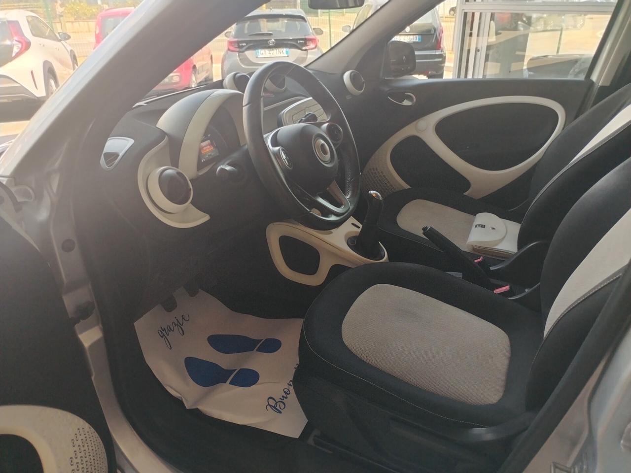 Smart ForFour 70 1.0 Passion