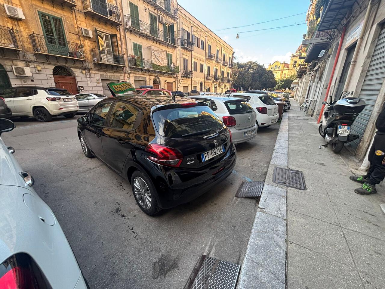 Peugeot 208 BlueHDi 75 5 porte Allure FINANZIABILE