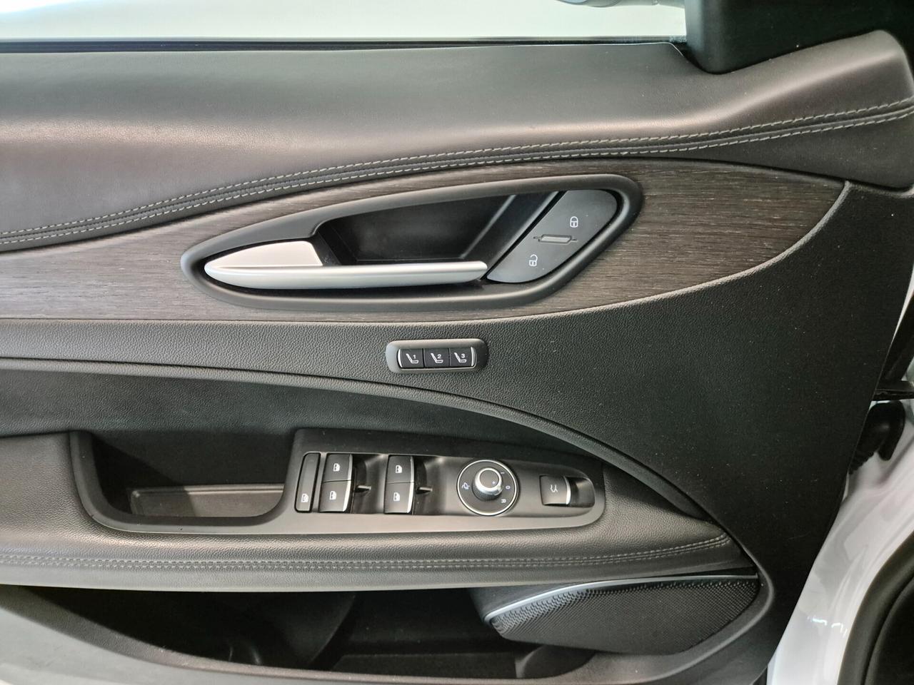 Alfa Romeo Stelvio 2.2 Turbodiesel 210 CV AT8 Q4 Veloce Tì