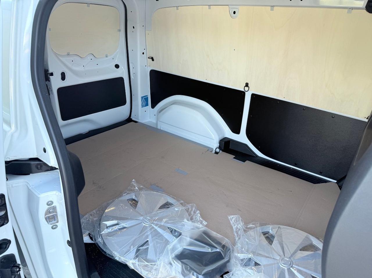 NISSAN Townstar van 1.3 130cv L2 N-Connecta 18500 + IVA