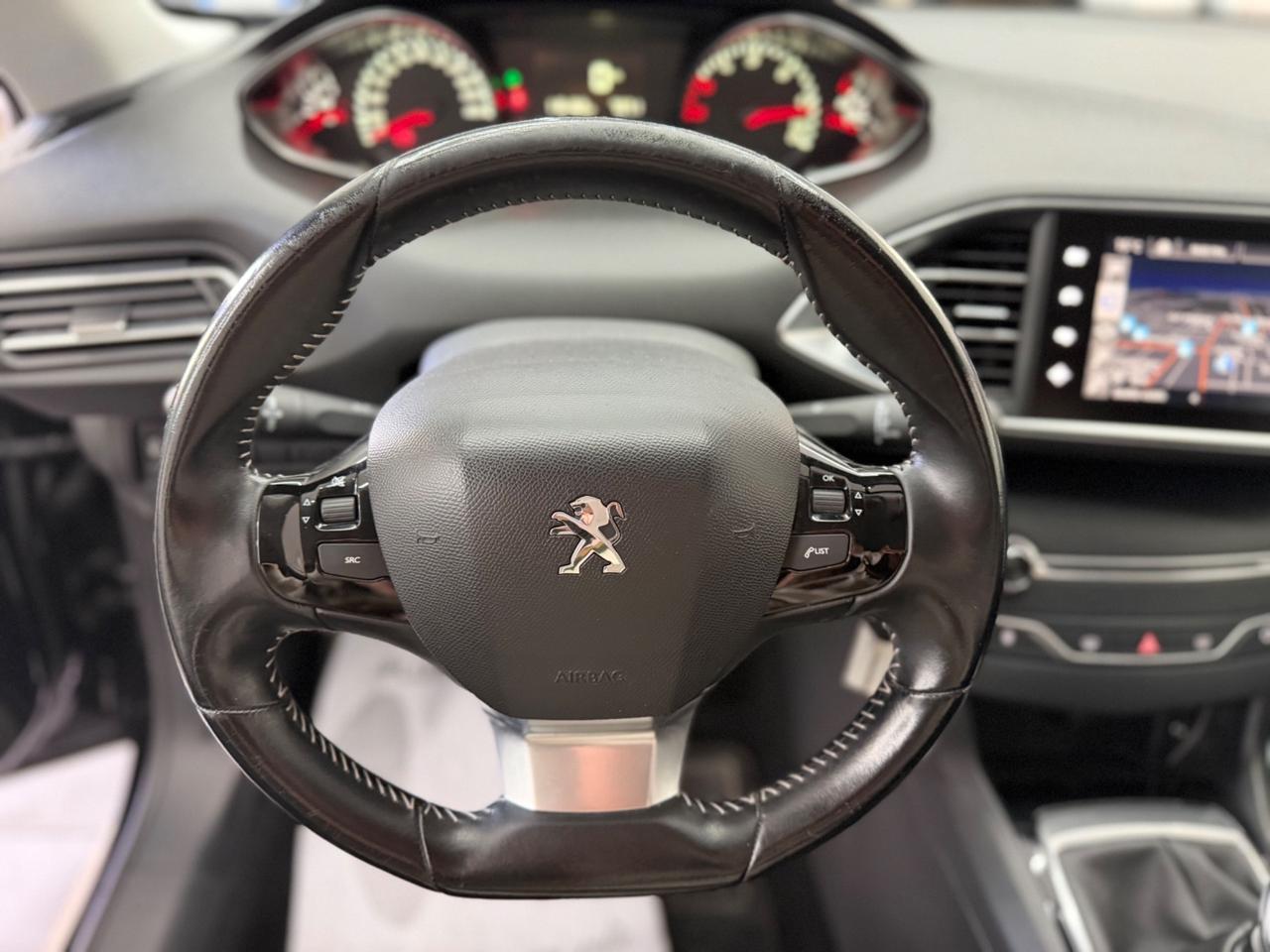 Peugeot 308 BlueHDi 120 S&S Allure 2017