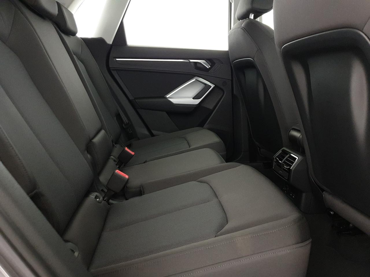 35TFSI 150CV S tronic Business Advanced