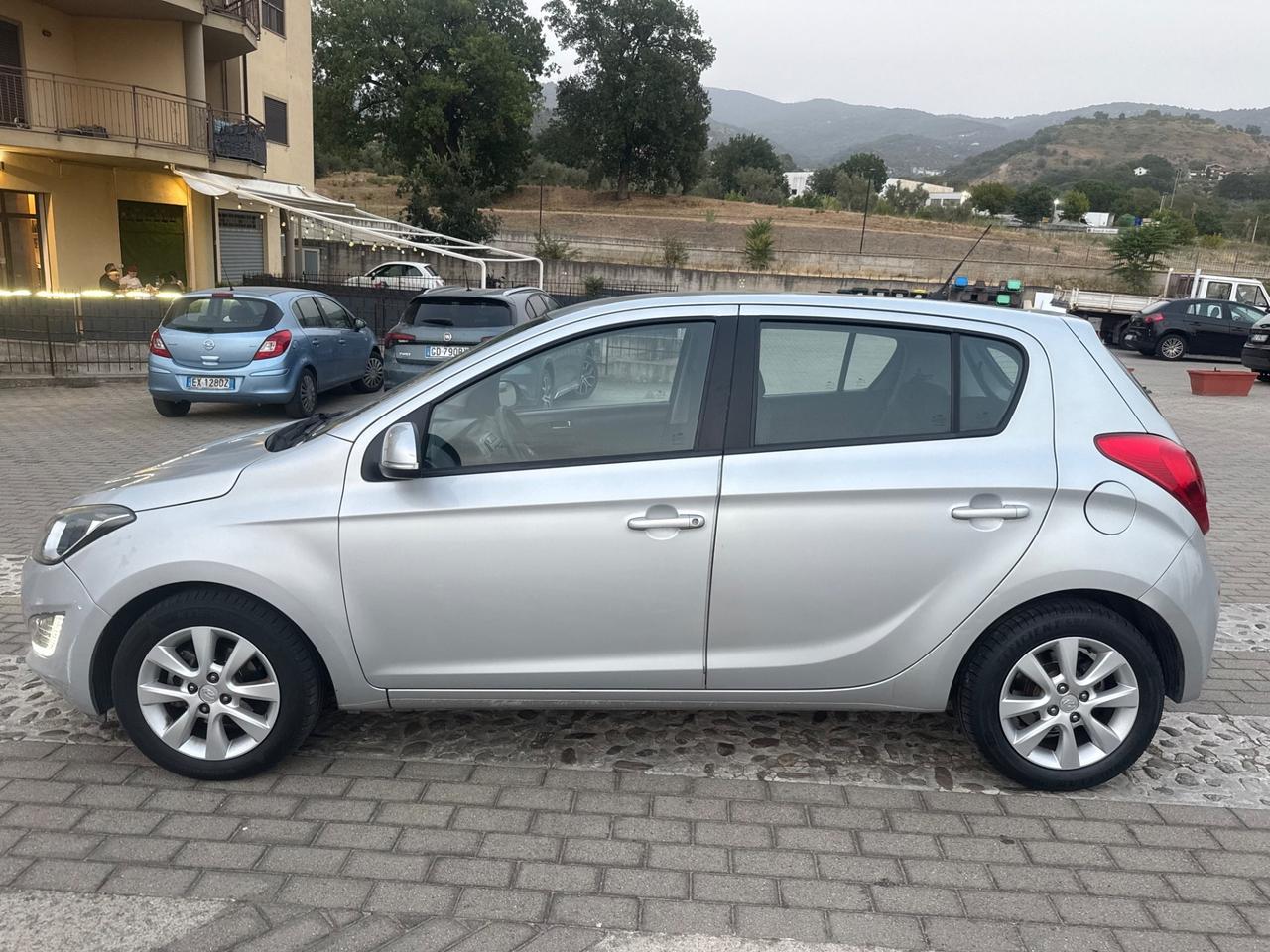 Hyundai i20 1.1 CRDi 5p. Sound Edition