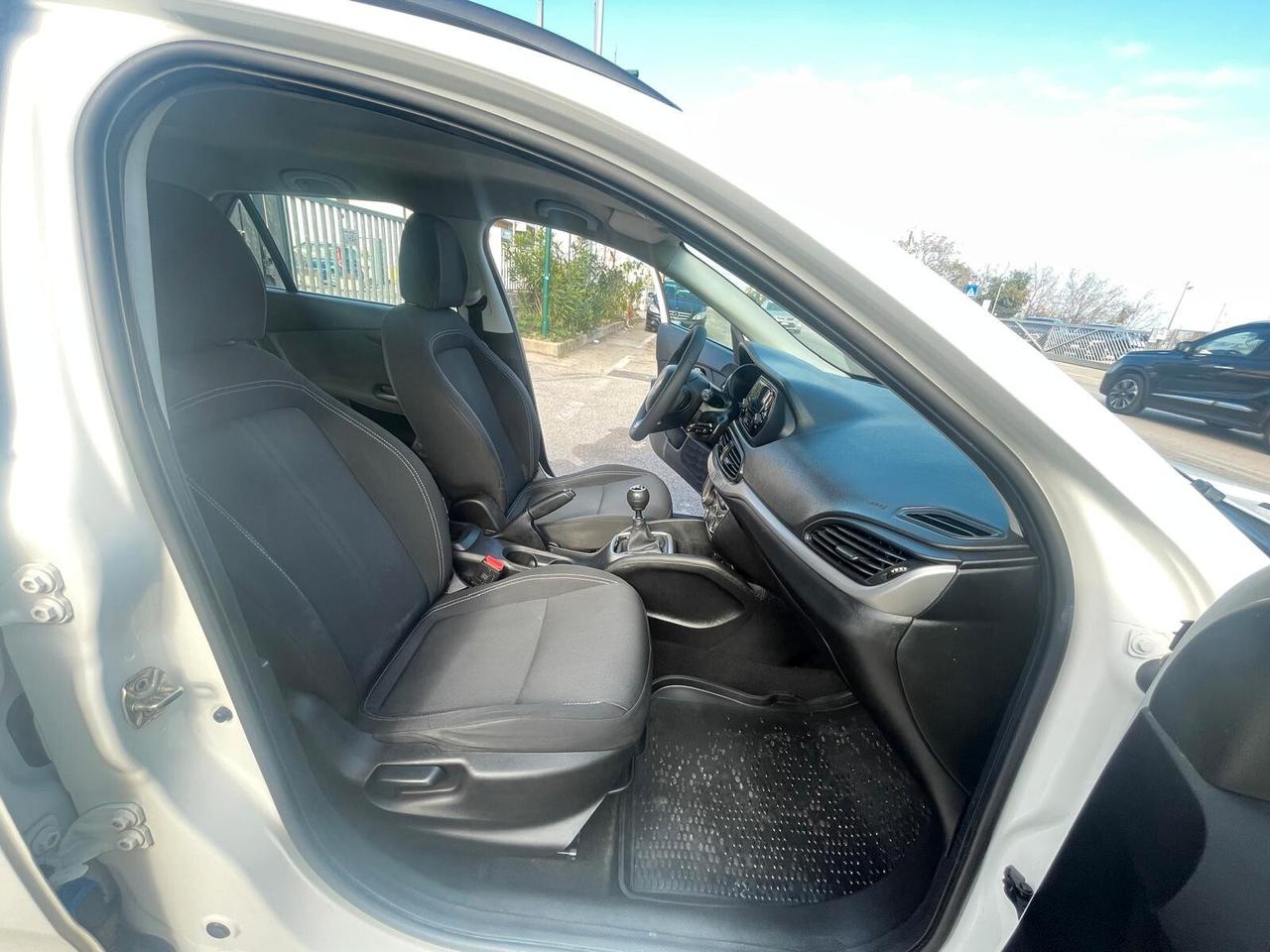 Fiat Tipo 1.6 Mjt S&S SW Lounge