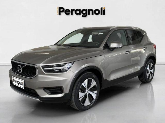 VOLVO XC40 T3 MOMENTUM PRO AUTOMATICA
