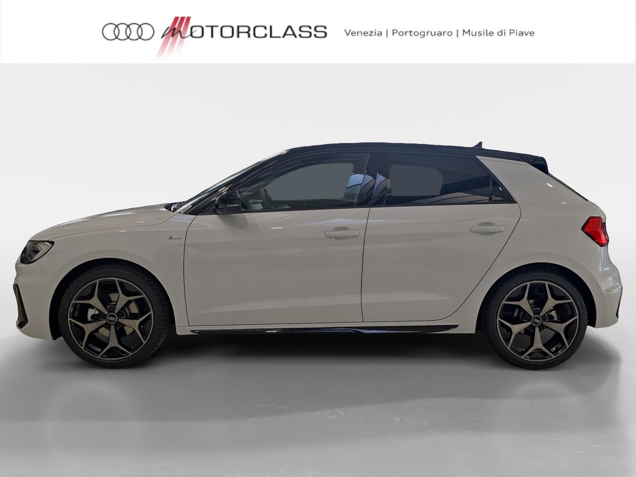 Audi A1 sportback 30 1.0 tfsi 116cv identity black