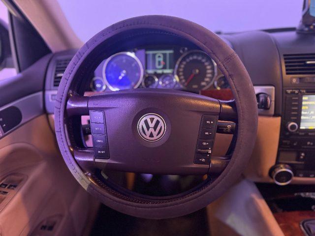 VOLKSWAGEN Touareg 2.5 R5 TDI
