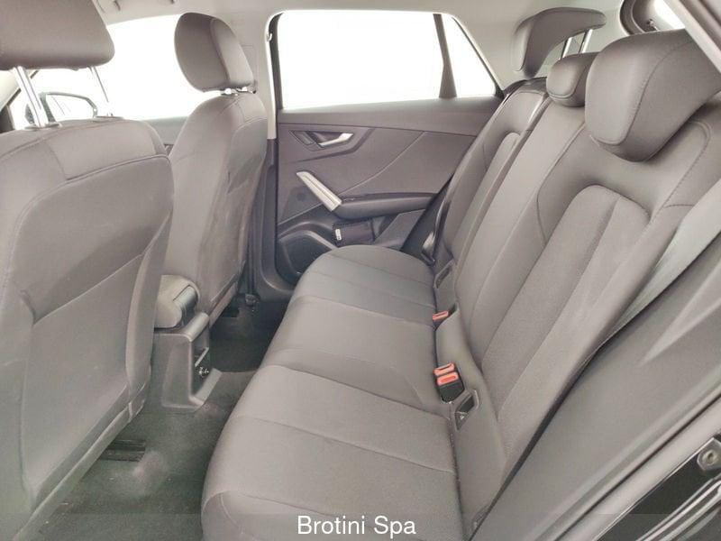 Audi Q2 30 TFSI Business