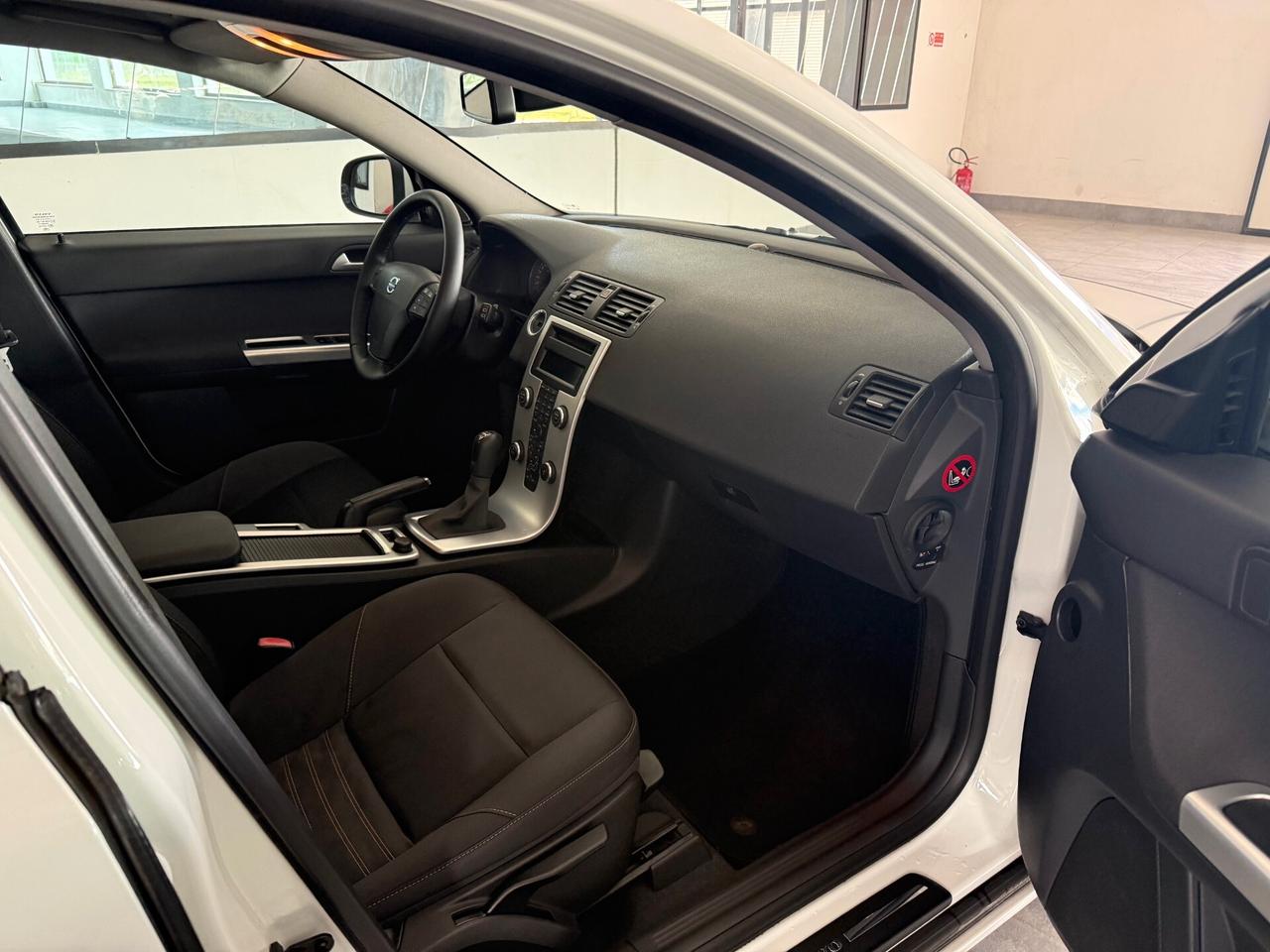 Volvo V50 Station Wagon