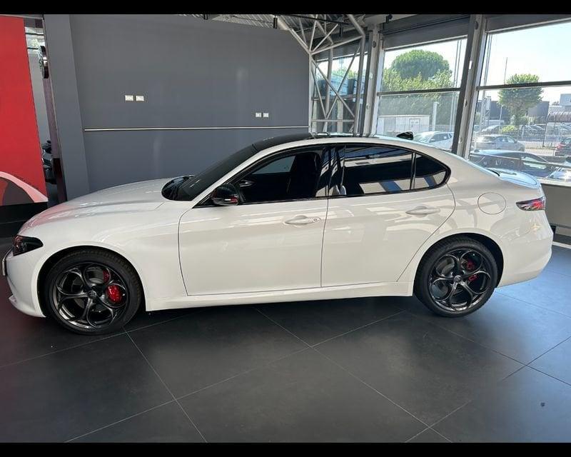 Alfa Romeo Giulia 2.2 Turbodiesel 210 CV AT8 AWD Q4 Tributo Italiano