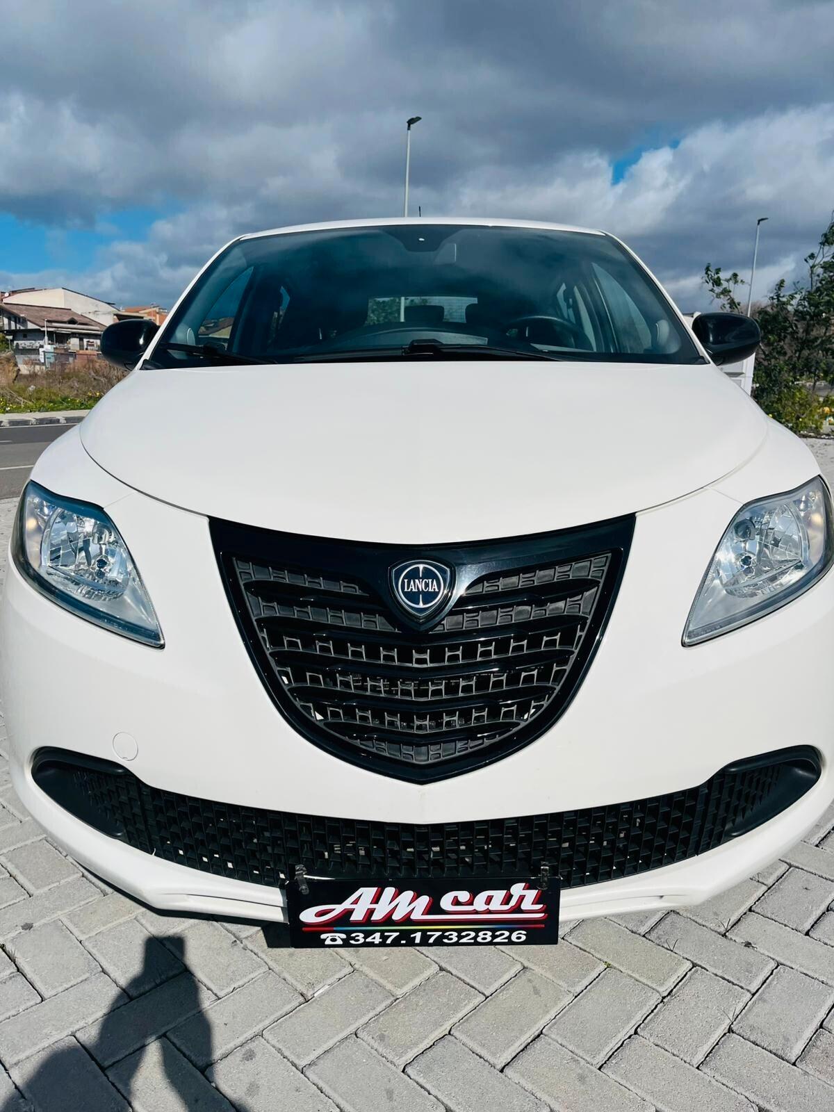 Lancia Ypsilon 1.3MLJT COME NUOVA CHIAMA