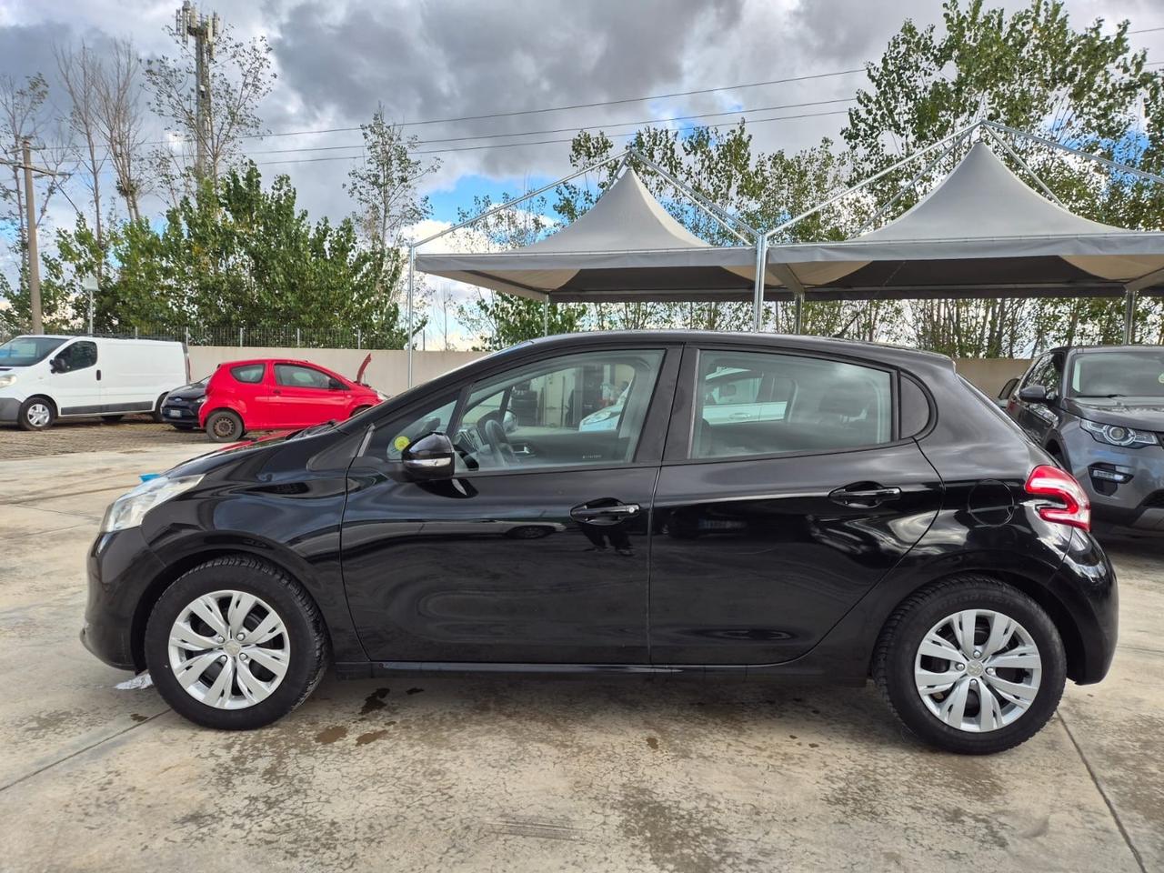 Peugeot 208 1.2 VTi 82 CV 5 porte Allure
