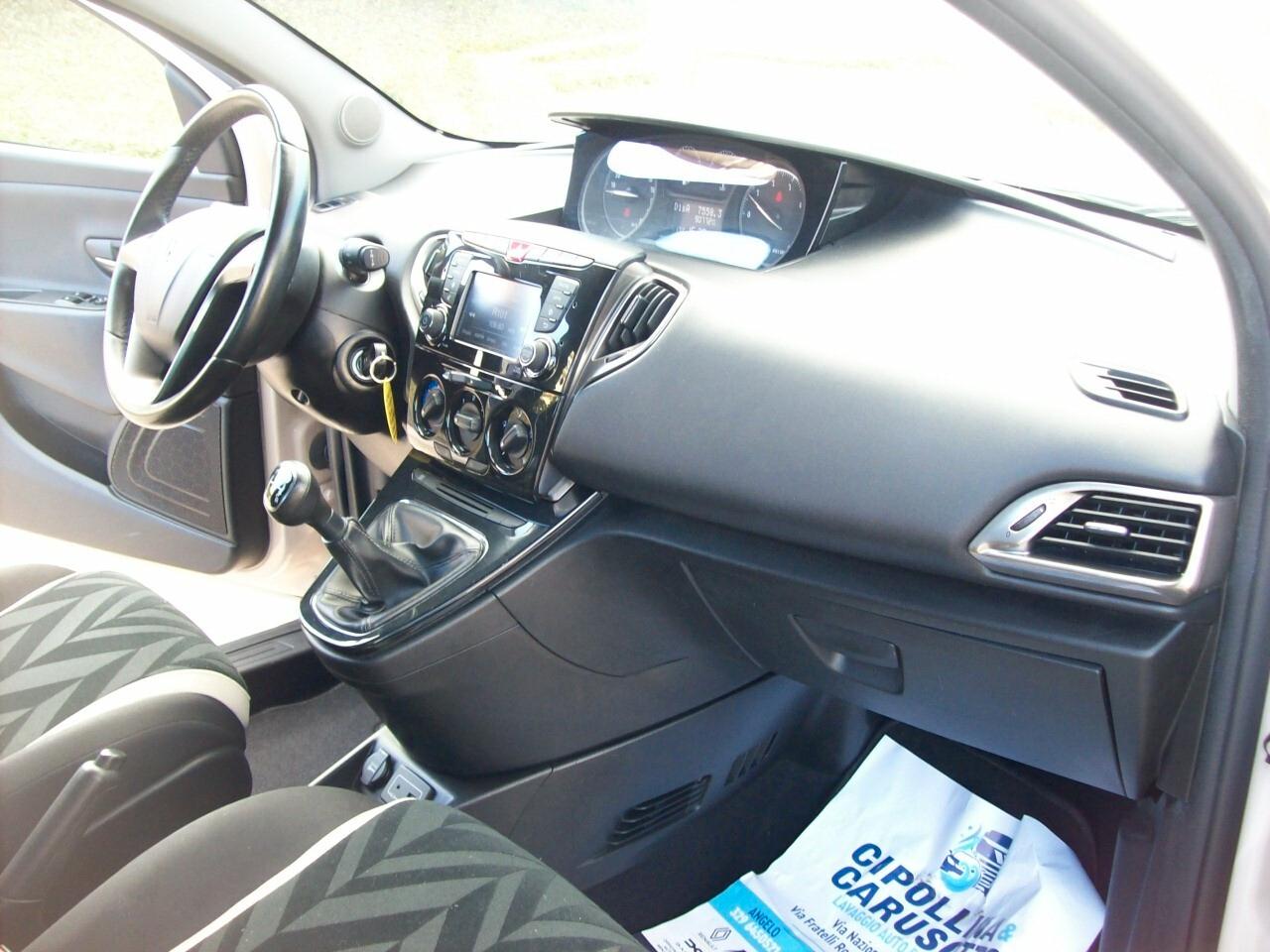 LANCIA YPSILON 1.3 MTJ CV.95 S&S GOLD "2016"