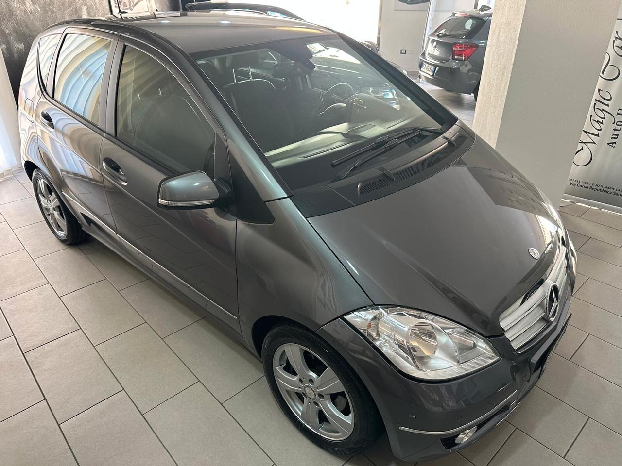 Mercedes-benz A 160 CDI BlueEFFICIENCY Premium