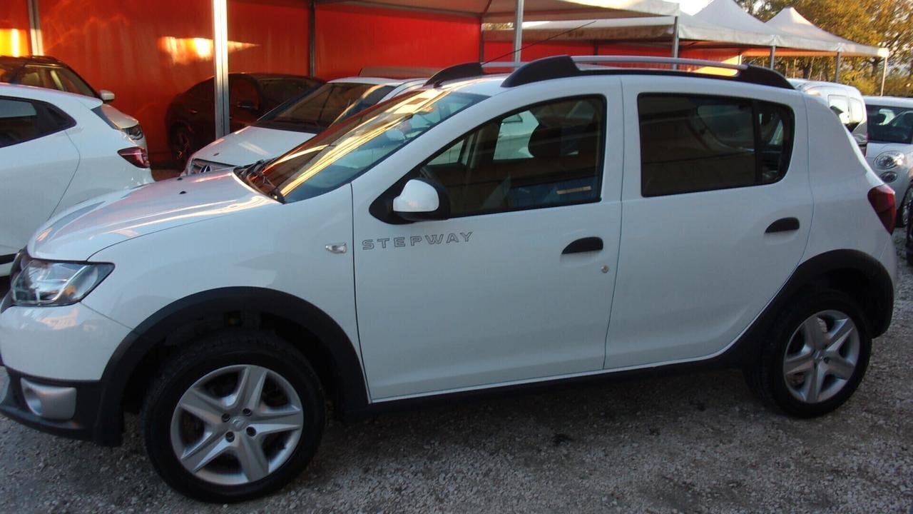 Dacia Sandero Stepway 0.9 TCe 12V 90CV Start&Stop Prestige