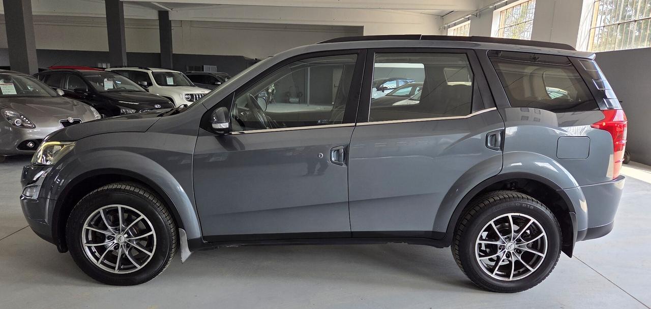 Mahindra XUV500 2.2 16V FWD W10 140cv