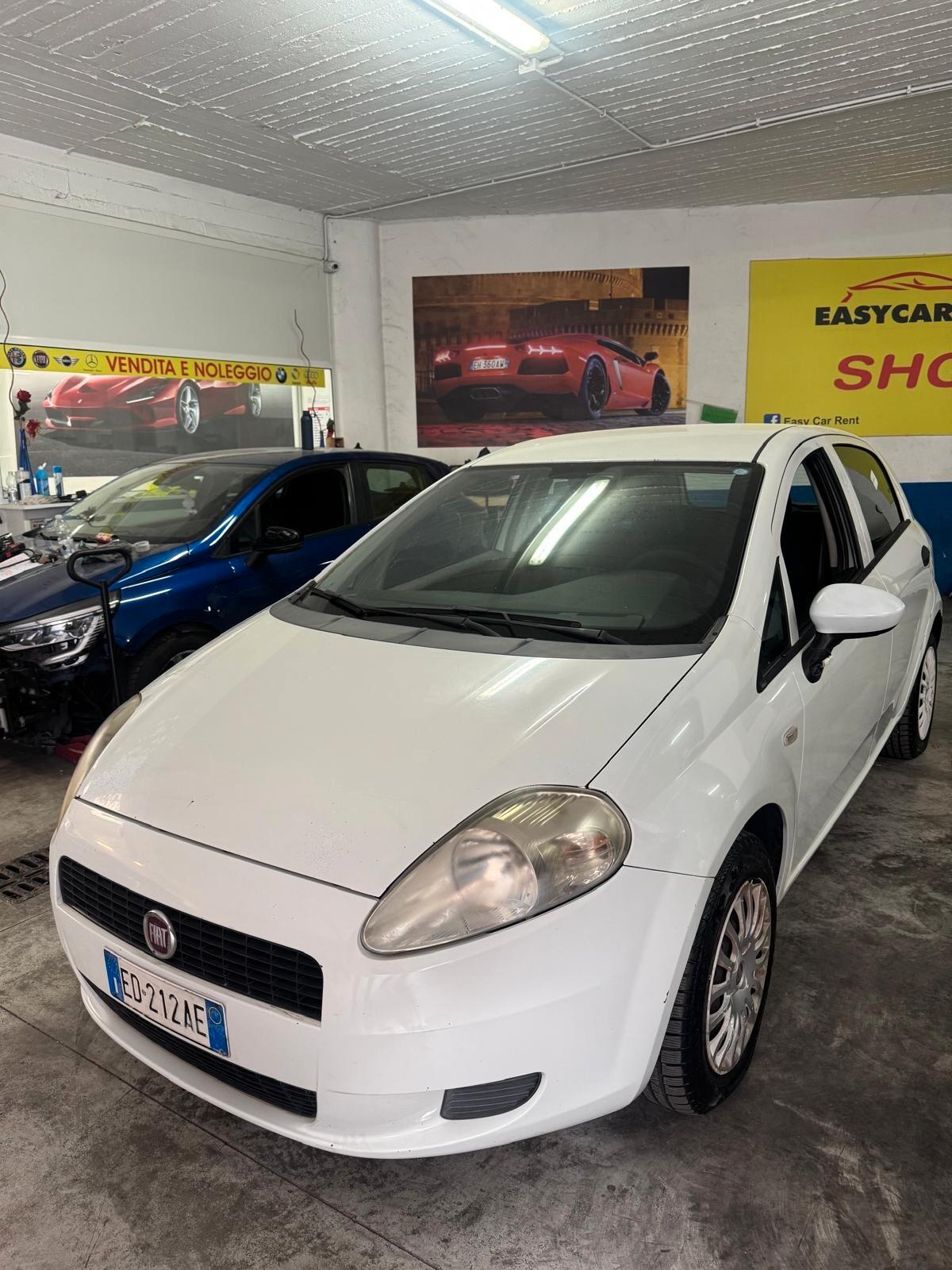 Fiat Grande Punto 1.3 MJT 75 CV 5 porte Dynamic
