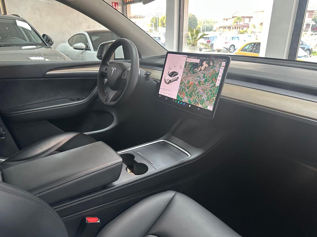 Tesla Model Y Dual Motor Long Range AWD #7384