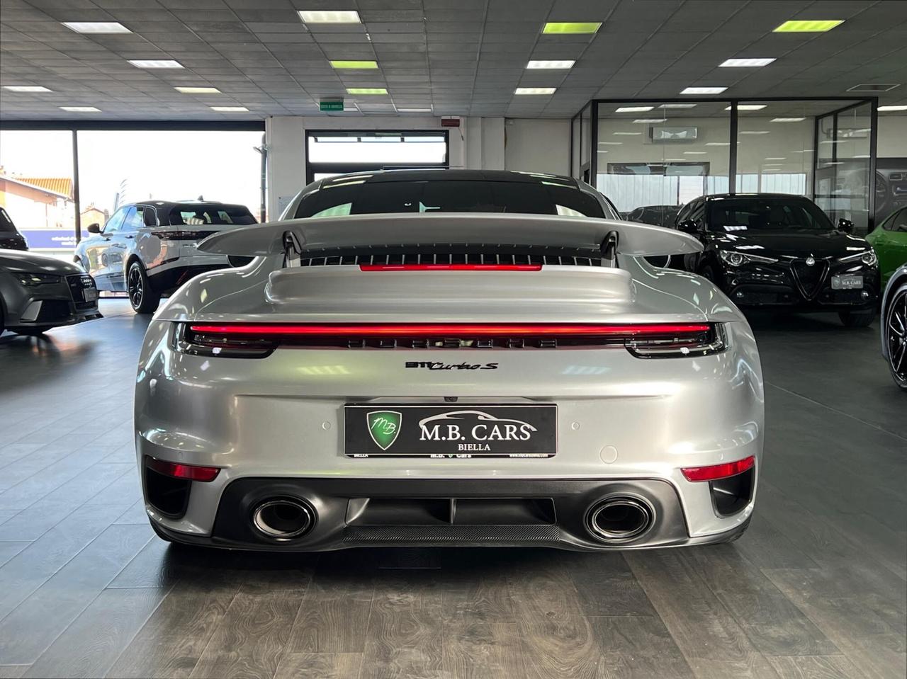 Porsche 911 992 Coupe 3.7 Turbo S auto