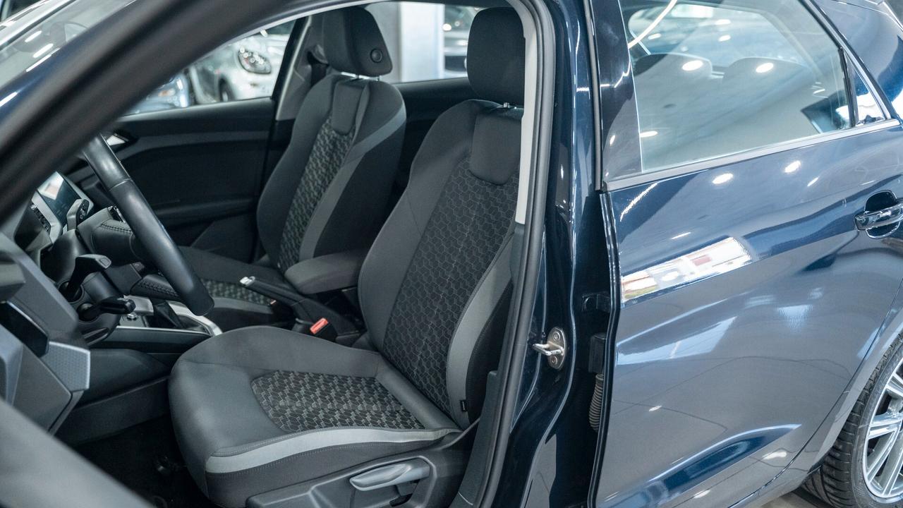 Audi A1 SPB 30 1.0 TFSI S TRONIC SPORT XENO NAVI FULL OPTIONAL
