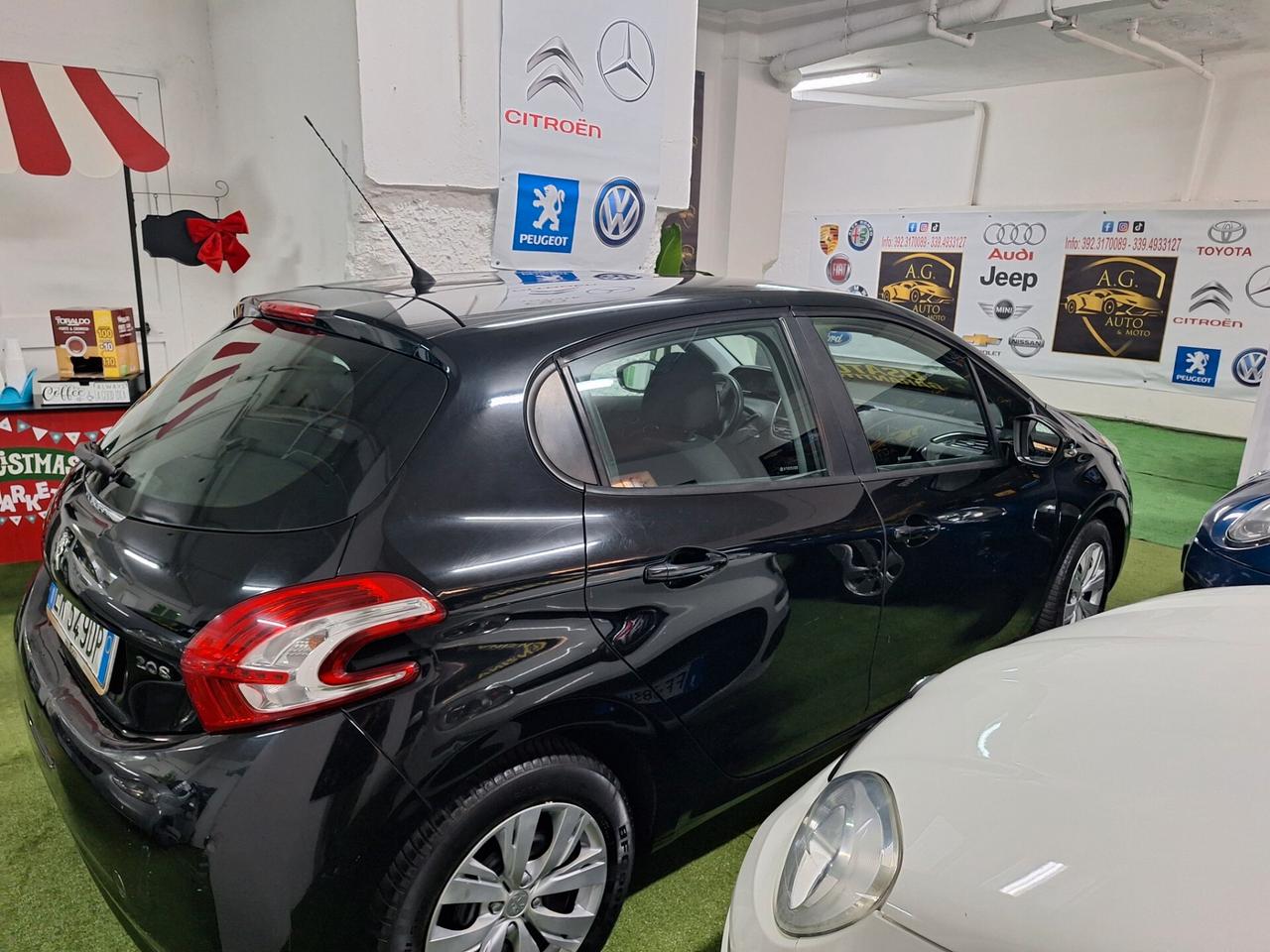 Peugeot 208 1.2 VTi 82 CV 5 porte Allure